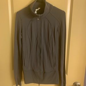 Lululemon sweatshirt
